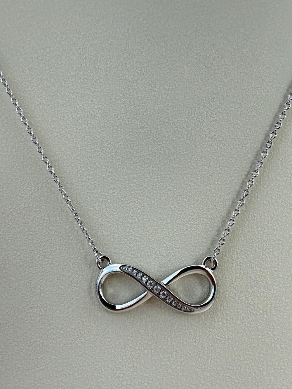 S925 Moissanite Diamond Infinite Love Pendant Necklace